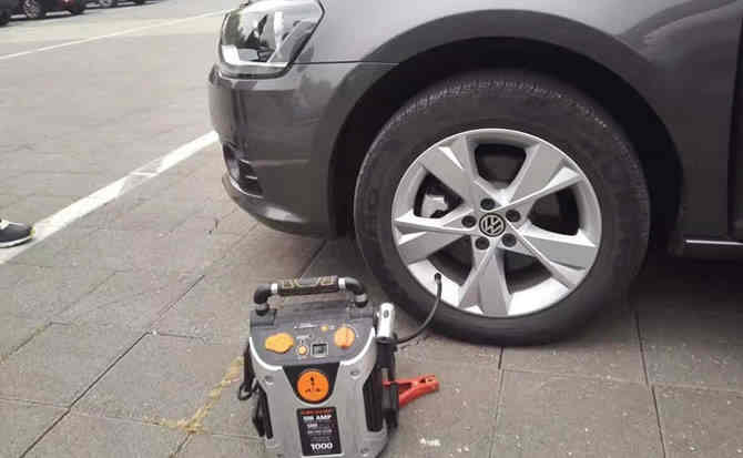 辽源汽车搭电案例